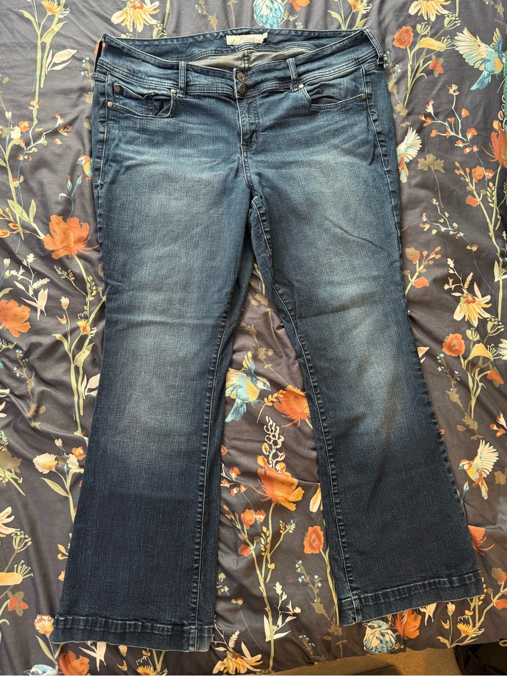 Torrid Mid Rise Stretch Bootcut Jean Dark Wash 22R